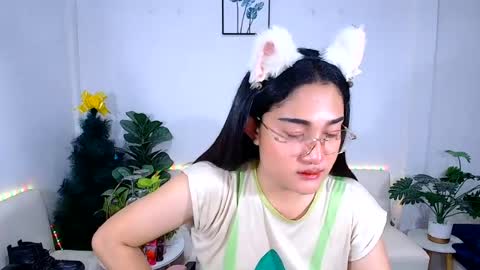 Ploysai online show from 06-14-26, 11:07