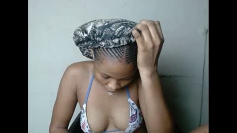 Snapshot of plumnjuicyx chatting on 02-19-25, 05:38 plumnjuicyx online show from 02-19-25, 05:38