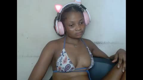 Snapshot of plumnjuicyx chatting on 03-01-25, 10:13 plumnjuicyx online show from 03-01-25, 10:13