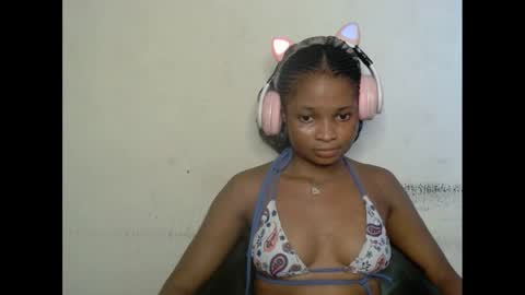 Snapshot of plumnjuicyx chatting on 03-03-25, 04:03 plumnjuicyx online show from 03-03-25, 04:03