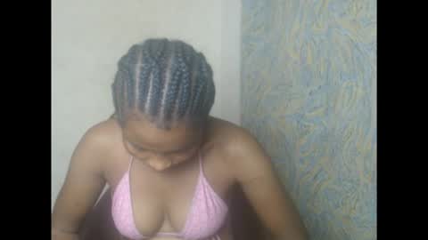 Snapshot of plumnjuicyx chatting on 10-01-25, 06:19 plumnjuicyx online show from 10-01-25, 06:19