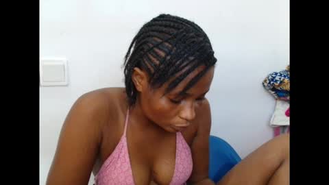 Snapshot of plumnjuicyx chatting on 10-10-25, 11:42 plumnjuicyx online show from 10-10-25, 11:42