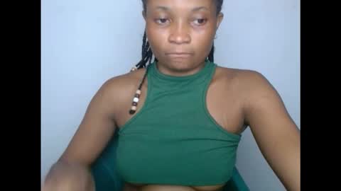 Snapshot of plumnjuicyx chatting on 11-10-25, 07:35 plumnjuicyx online show from 11-10-25, 07:35