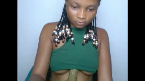 Snapshot of plumnjuicyx chatting on 11-11-25, 11:05 plumnjuicyx online show from 11-11-25, 11:05