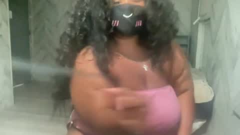 PlushieDoll online show from 06-19-26, 01:54