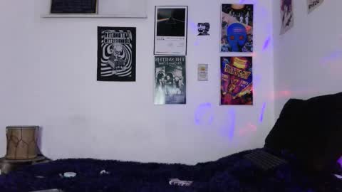 Snapshot of plutonbluemoon_999 chatting on 02-14-26, 02:19 online show from 02-14-26, 02:19