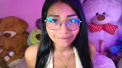 Nicole online show from 06-10-26, 11:24