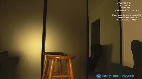 Snapshot of pocahontascb chatting on 02-18-26, 06:04 online show from 02-18-26, 06:04