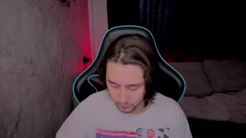 pohyi_ online show from 02-18-26, 07:48