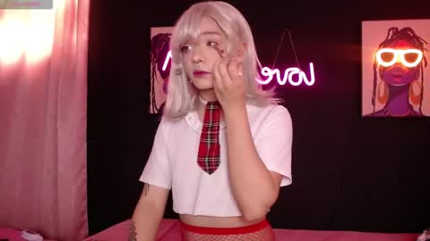  Luna  online show from 11-06-25, 05:03