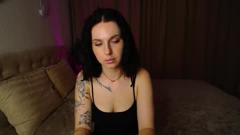 Snapshot of poison_inyour_mind chatting on 10-10-25, 04:39 poison_inyour_mind online show from 10-10-25, 04:39