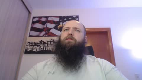 Snapshot of polar_bear91 chatting on 09-10-25, 02:55 Bear online show from 09-10-25, 02:55