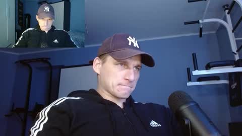 Poliglot online show from 11-14-25, 11:31