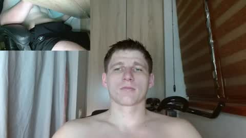 Poliglotjoe2 online show from 06-25-26, 12:32