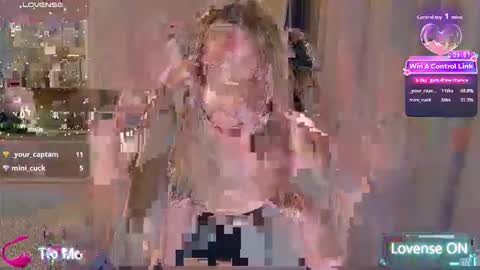 Snapshot of polinajones chatting on 12-15-25, 08:13 PolinaJones online show from 12-15-25, 08:13