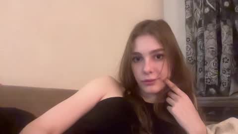Snapshot of polinamiler chatting on 10-25-25, 12:18 polinamiler online show from 10-25-25, 12:18