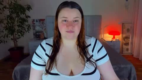 Polina online show from 07-27-26, 05:09