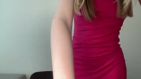 Snapshot of polishangel222 chatting on 06-25-26, 01:26 polishangel222 online show from 06-25-26, 01:26