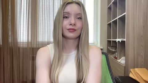 Snapshot of polishangel222 chatting on 07-06-26, 03:03 polishangel222 online show from 07-06-26, 03:03
