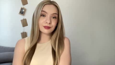Snapshot of polishangel222 chatting on 07-20-26, 02:08 polishangel222 online show from 07-20-26, 02:08