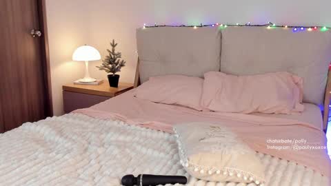 Snapshot of polly_____ chatting on 12-13-24, 01:37 Polly online show from 12-13-24, 01:37