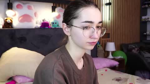 Polly online show from 02-03-26, 07:35