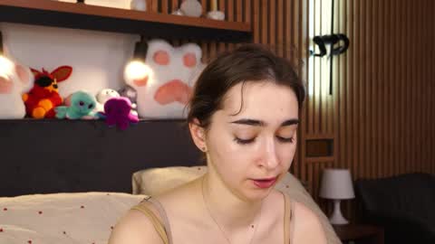 Polly online show from 03-07-26, 07:38