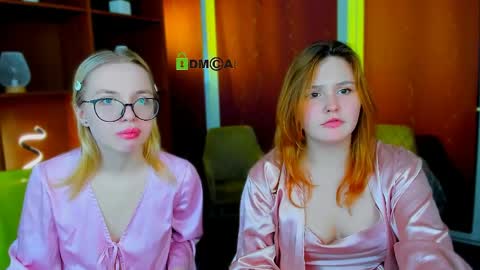 polly_cute1 online show from 04-04-26, 06:16