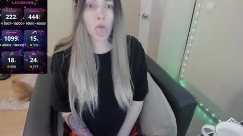 Polly online show from 03-04-26, 07:25