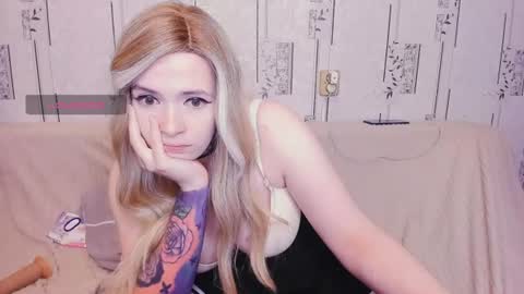Polly online show from 06-19-26, 10:35