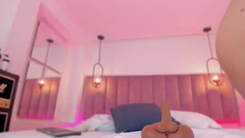 POLLY online show from 01-14-26, 10:21