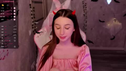       online show from 10-13-25, 06:41