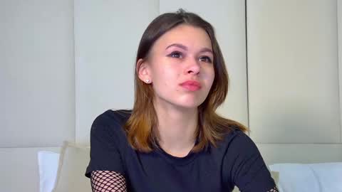 Polly online show from 02-18-25, 03:10