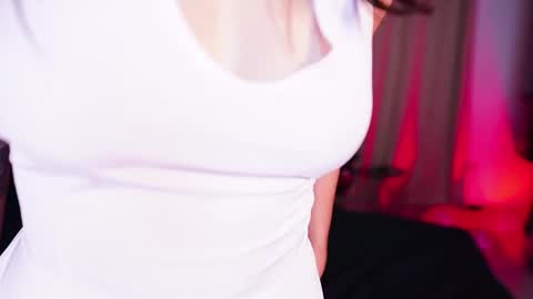  - Help me Reach 100 thumbs up  online show from 02-15-25, 01:21