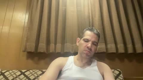 Snapshot of ponchynyc chatting on 02-18-25, 05:31 PONCH online show from 02-18-25, 05:31