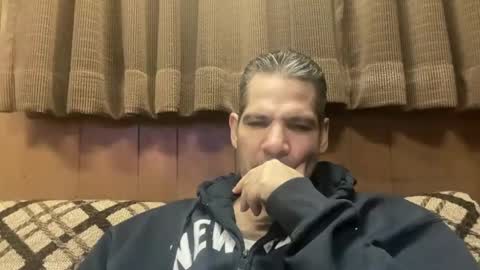 Snapshot of ponchynyc chatting on 02-19-25, 05:38 PONCH online show from 02-19-25, 05:38