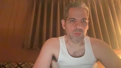 Snapshot of ponchynyc chatting on 03-10-25, 05:22 PONCH online show from 03-10-25, 05:22