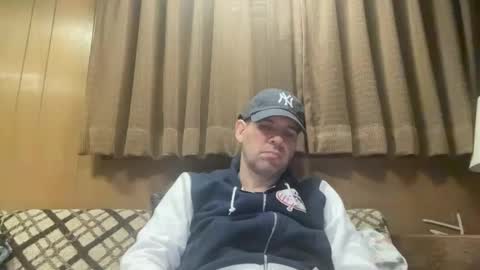 Snapshot of ponchynyc chatting on 10-02-25, 04:19 PONCH online show from 10-02-25, 04:19