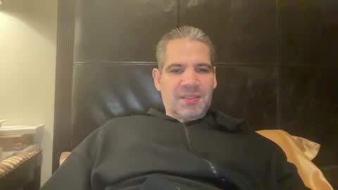 Snapshot of ponchynyc chatting on 02-18-26, 10:50 PONCH online show from 02-18-26, 10:50