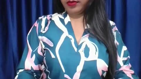 poojalady online show from 02-15-26, 08:13