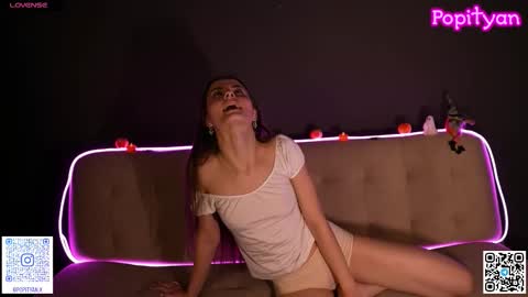 Louise  see you on December 1  at 2200 UTC3 online show from 10-24-25, 04:53