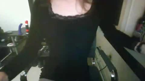 Snapshot of porcelain_tears01 chatting on 10-12-25, 09:08 porcelain_tears01 online show from 10-12-25, 09:08