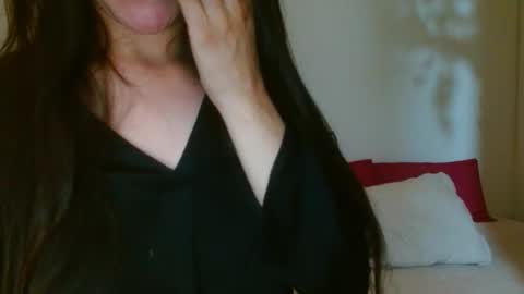 porcelainlux online show from 05-05-26, 02:41