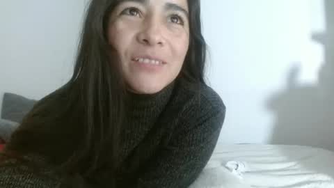 Snapshot of porcelainlux chatting on 05-17-26, 01:47 porcelainlux online show from 05-17-26, 01:47