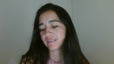 Snapshot of porcelainlux chatting on 05-20-26, 02:51 porcelainlux online show from 05-20-26, 02:51