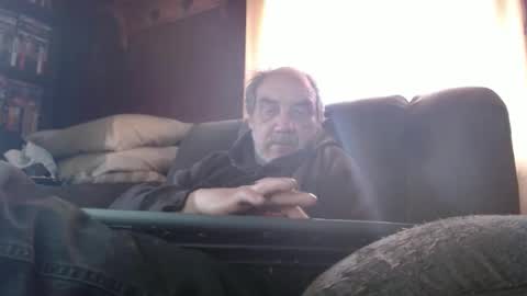 Snapshot of porkingit400 chatting on 03-10-25, 05:29 porkingit400 online show from 03-10-25, 05:29