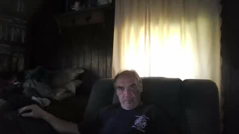 Snapshot of porkingit400 chatting on 09-29-25, 04:23 porkingit400 online show from 09-29-25, 04:23