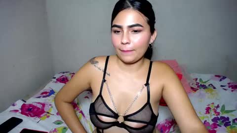 NICKKYMARTIN online show from 01-21-25, 08:08