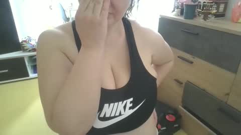 Snapshot of pornbusty chatting on 05-07-26, 06:52 MelissOfficial online show from 05-07-26, 06:52