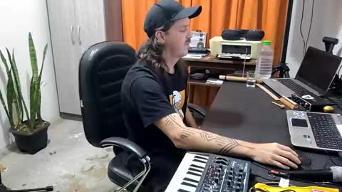 Snapshot of porngreen10 chatting on 09-25-25, 07:12 porngreen10 online show from 09-25-25, 07:12